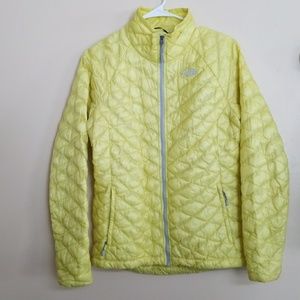 Northface Thermoball Puffy